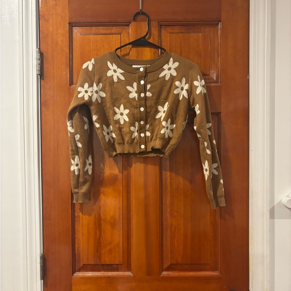 Floral Button-Up Brown Sweater